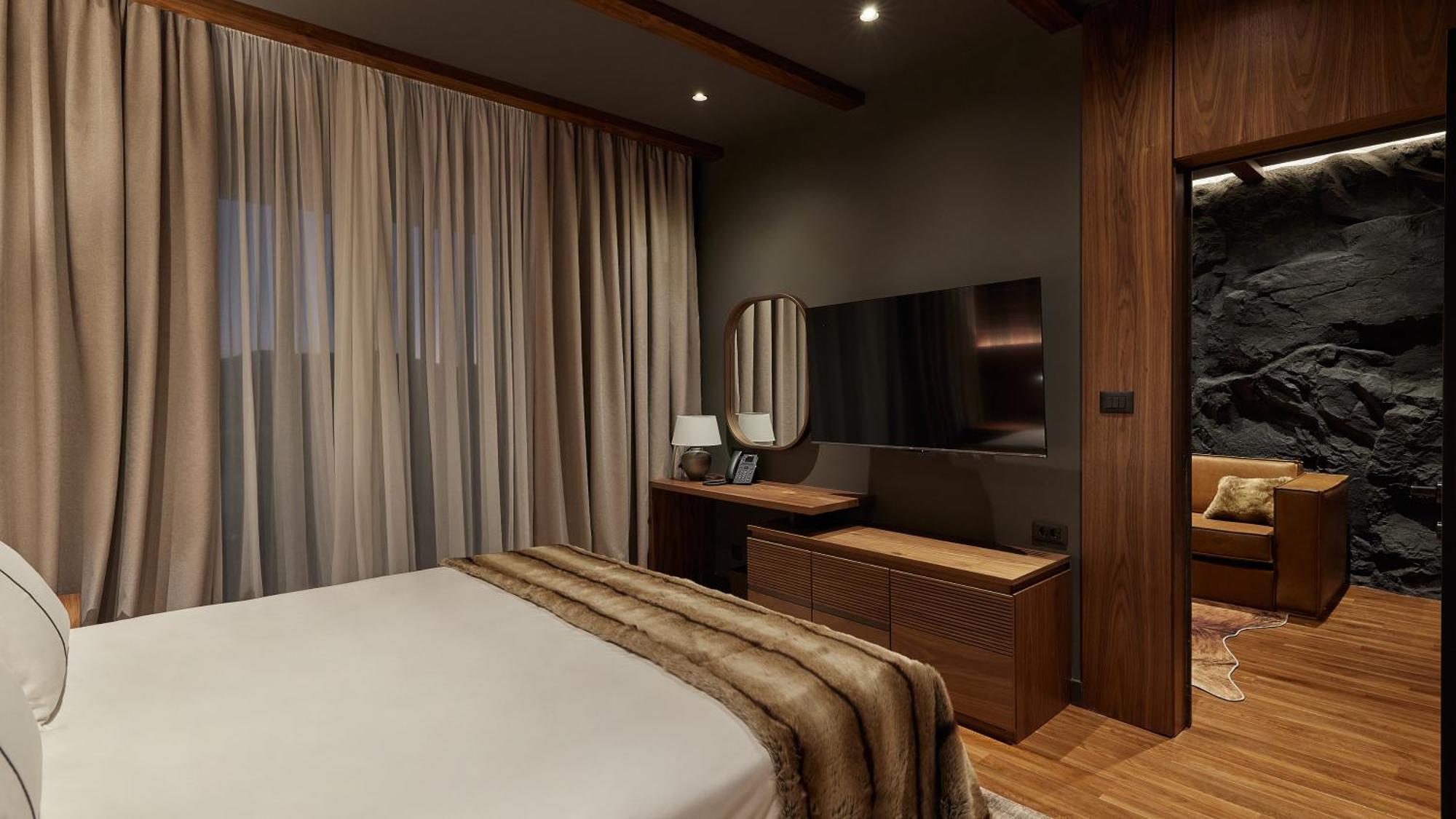Bor Hotel By Karisma ซลาตีบอร์ ภายนอก รูปภาพ